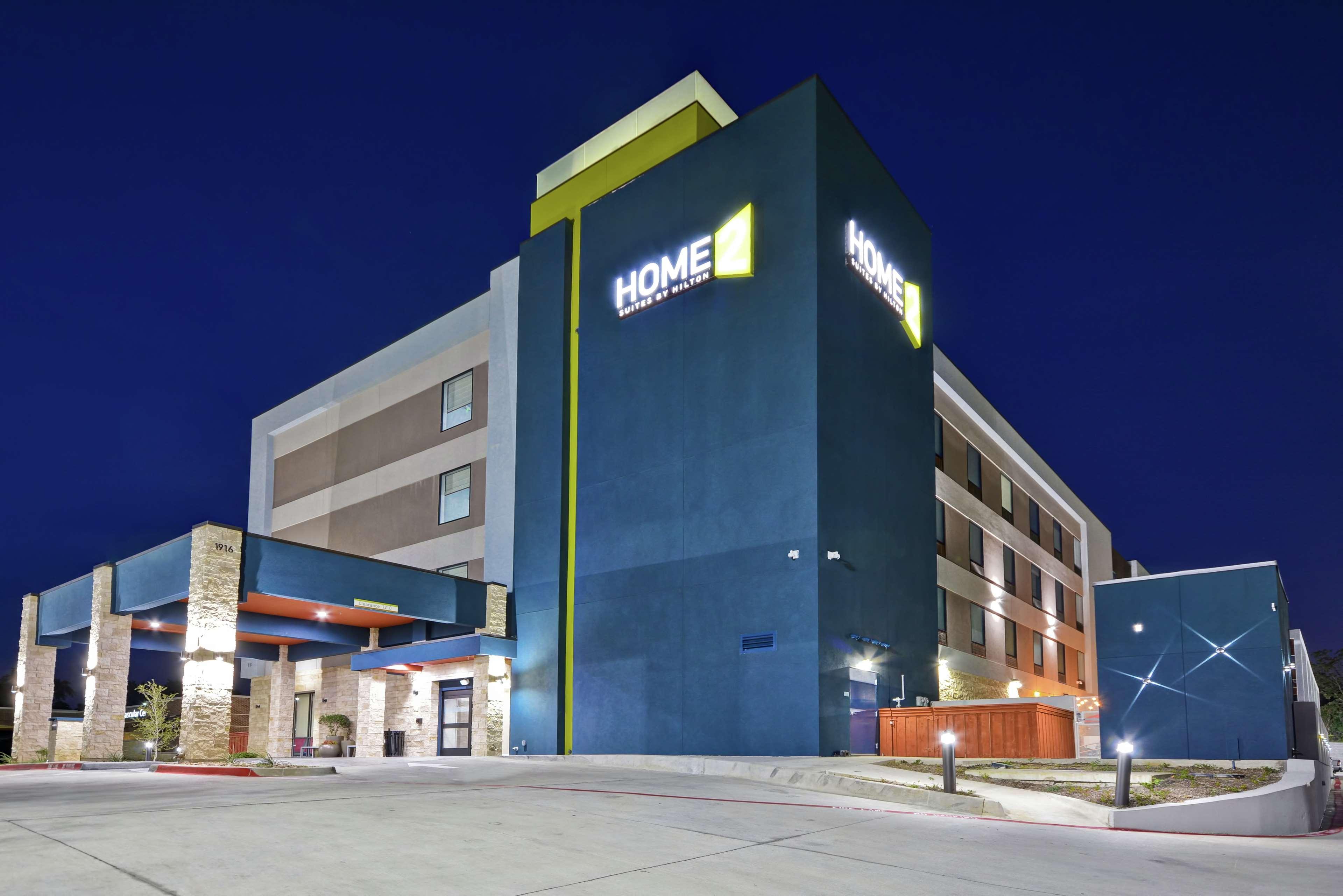 Home2 Suites By Hilton Bedford Dfw West Экстерьер фото