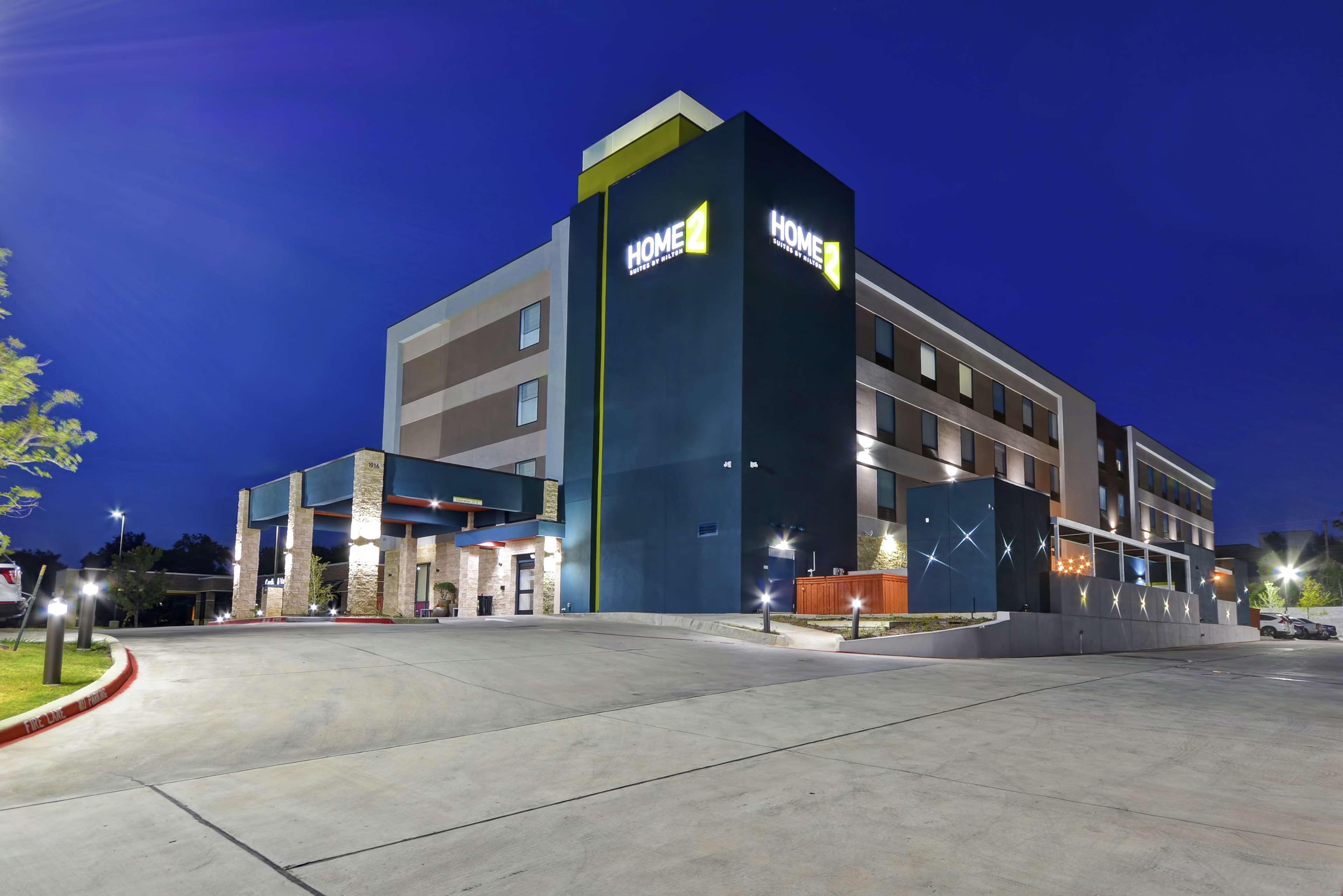 Home2 Suites By Hilton Bedford Dfw West Экстерьер фото