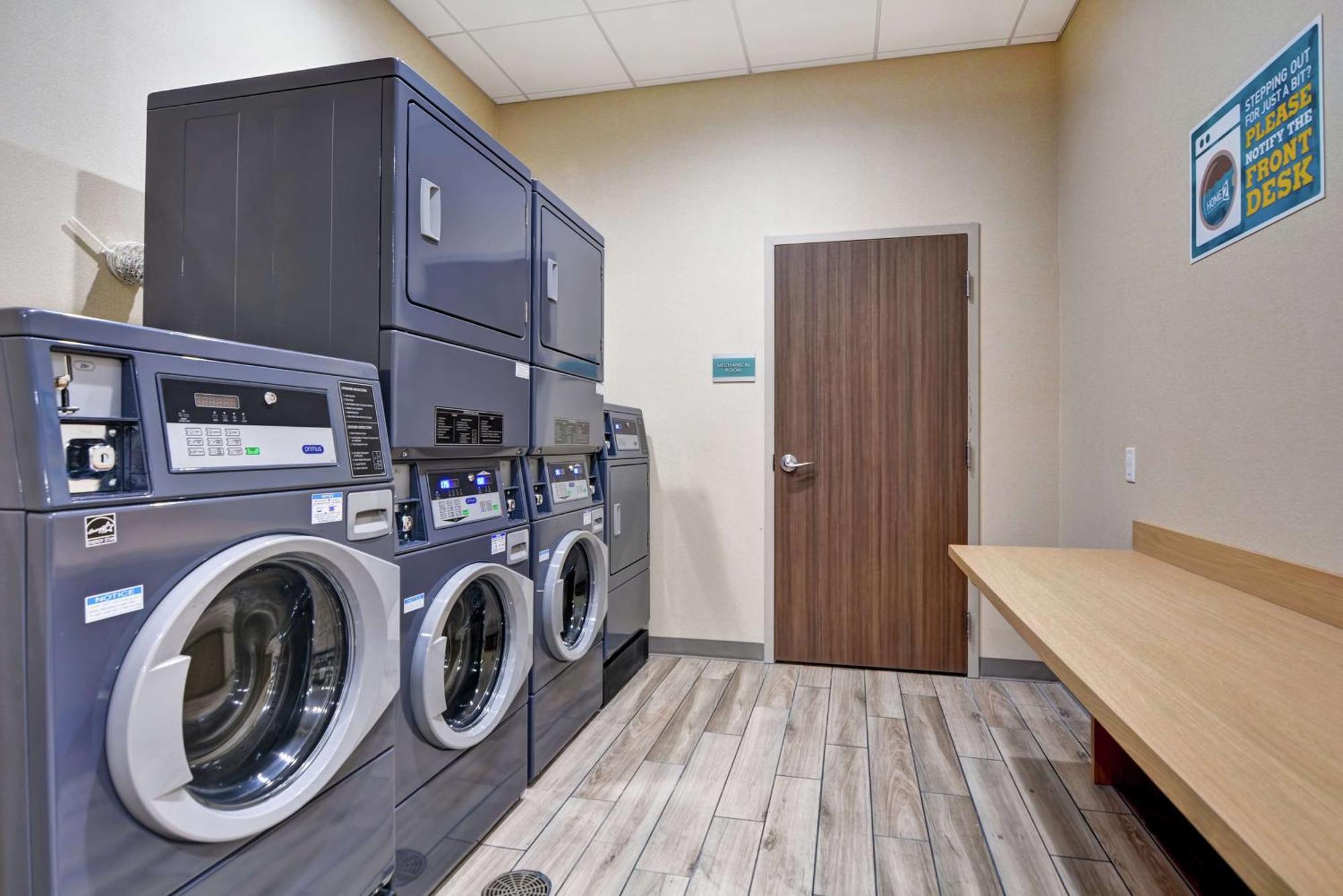 Home2 Suites By Hilton Bedford Dfw West Экстерьер фото